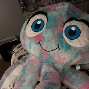 Tye dyed squid.
